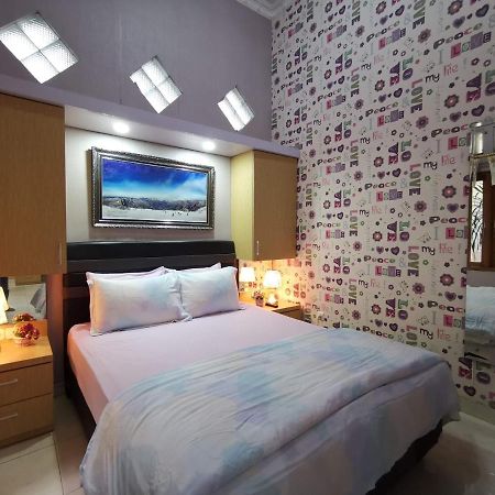 Nariska Suite Homestay Yogyakarta Esterno foto