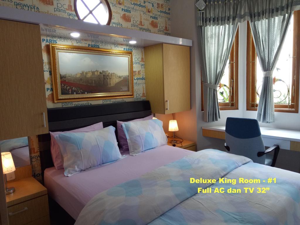 Nariska Suite Homestay Yogyakarta Esterno foto